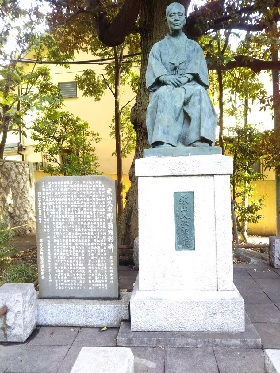 自由が丘・熊野神社の銅像は自由が丘の名士 栗山久次郎氏